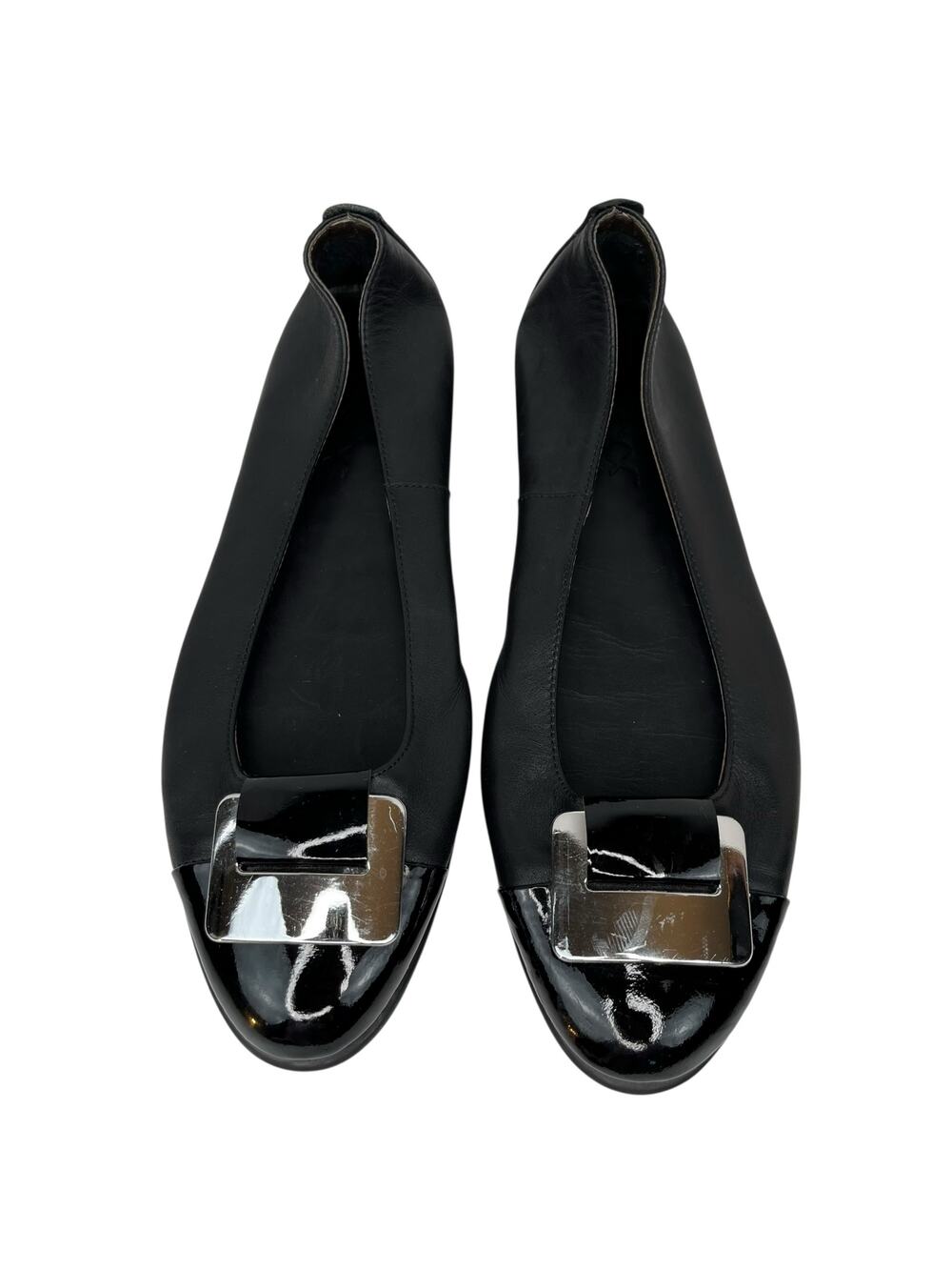 The Flexx Black Leather Ballet Flats Patent Toe Silver Buckle SZ 10 Comfort Chic